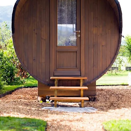 4 Elements Bed & Breakfast *